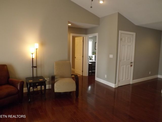 140 LANCASTER St, Harrogate, TN 37752