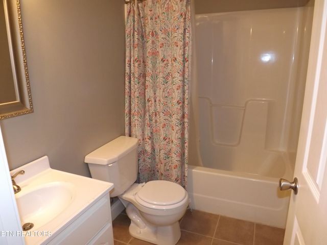 140 LANCASTER St, Harrogate, TN 37752