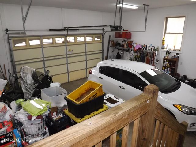 140 LANCASTER St, Harrogate, TN 37752