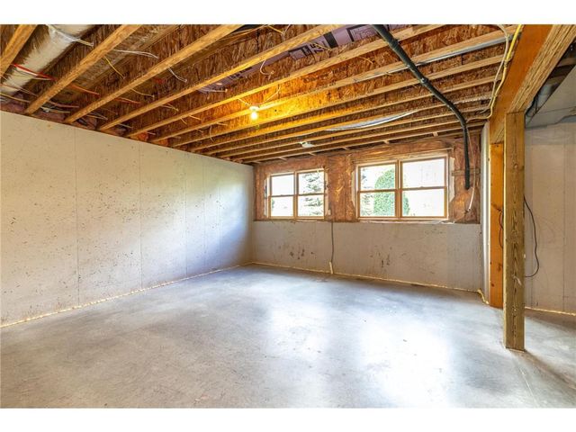 W11216 748th Avenue, River Falls, WI 54022