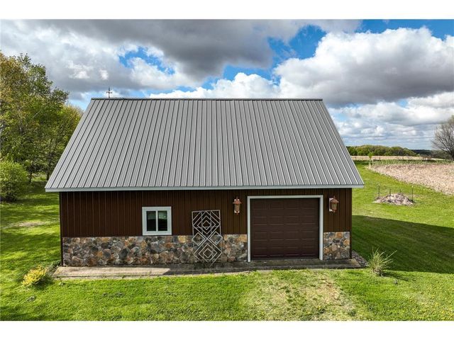 W11216 748th Avenue, River Falls, WI 54022