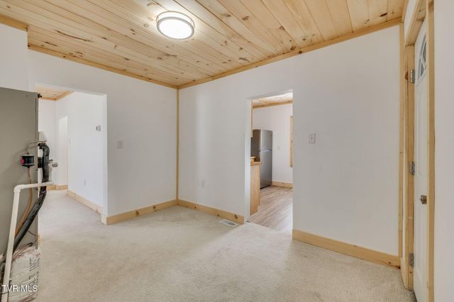 2405 Westmoreland Avenue, Kingsport, TN 37664