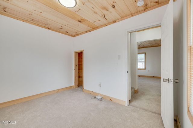 2405 Westmoreland Avenue, Kingsport, TN 37664