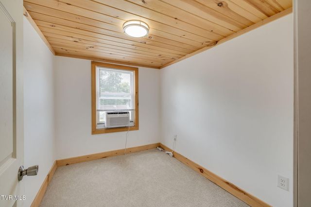 2405 Westmoreland Avenue, Kingsport, TN 37664