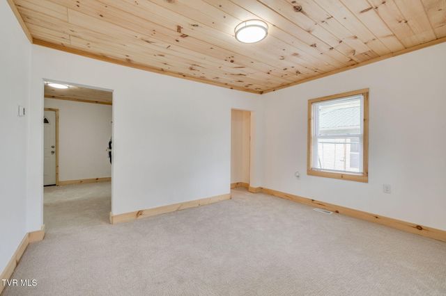 2405 Westmoreland Avenue, Kingsport, TN 37664