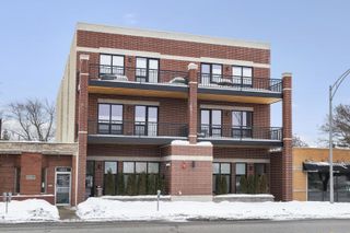 6555 W North Avenue 204, Oak Park, IL 60302
