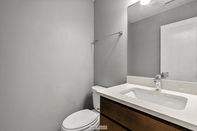 3422 W 13th Place W, Chicago, IL 60623