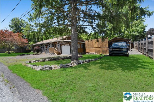 95 Young Street, Williams Twp, PA 18042