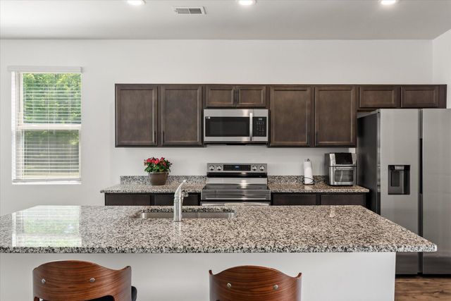1056 Berry Patch Circle, Summerville, SC 29485