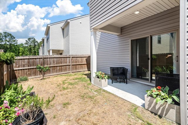 1056 Berry Patch Circle, Summerville, SC 29485