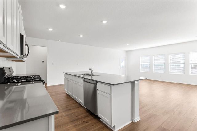 290 Jeffers, Kyle, TX 78640