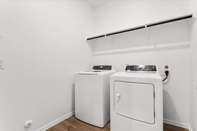 290 Jeffers, Kyle, TX 78640