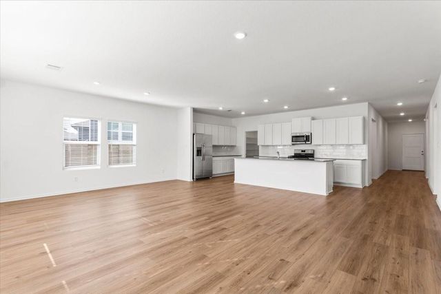 290 Jeffers, Kyle, TX 78640