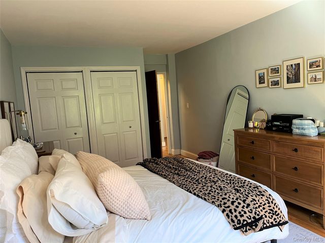 6550 Wetherole Street 3J, Rego Park, NY 11374