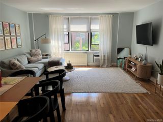 6550 Wetherole Street 3J, Rego Park, NY 11374