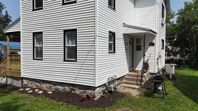 406 E FRONT STREET, Wittenberg, WI 54499