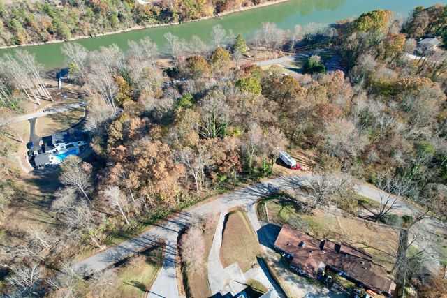 59-60 Lakeview Circle, Dayton, TN 37321