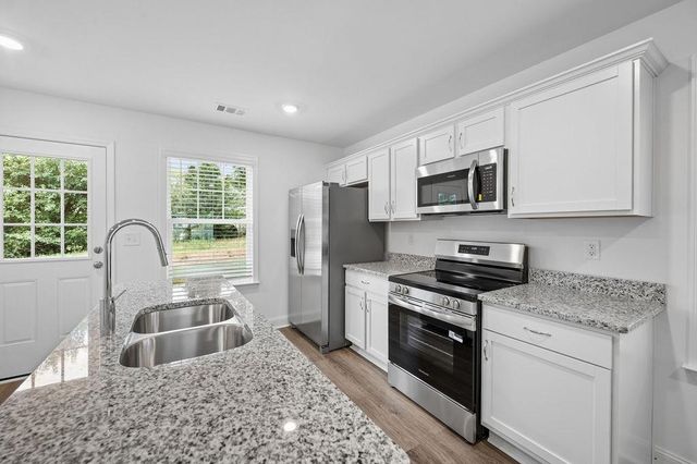 668 Saxon Avenue, Spartanburg, SC 29301