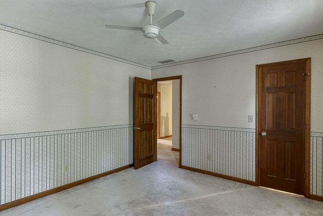 2302 Smokehouse Path, Lawrenceville, GA 30044