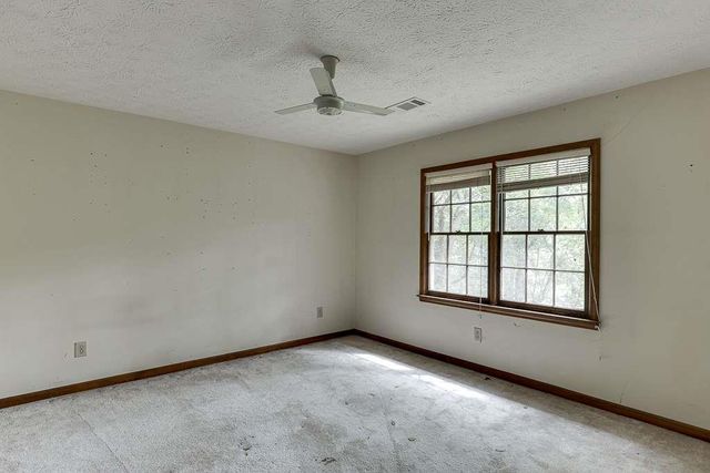 2302 Smokehouse Path, Lawrenceville, GA 30044