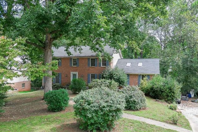 2302 Smokehouse Path, Lawrenceville, GA 30044