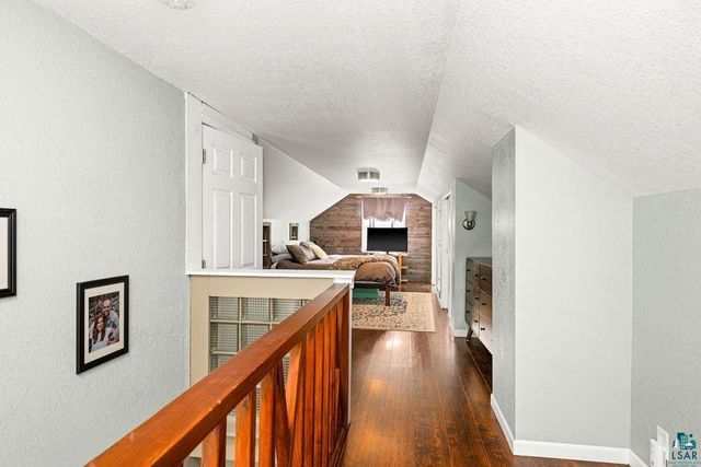 19 E Buffalo Street, Duluth, MN 55811
