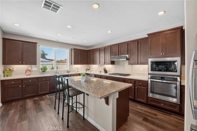 4914 Horse Chestnut, Jurupa Valley, CA 91752
