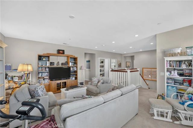 4914 Horse Chestnut, Jurupa Valley, CA 91752