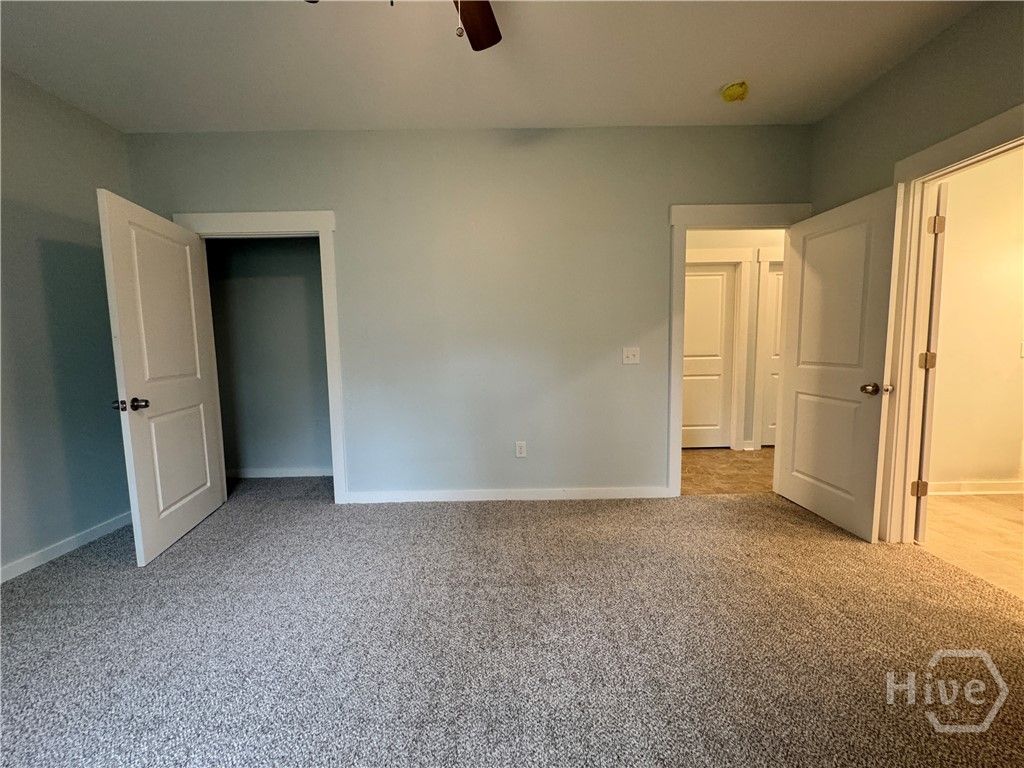 Image 10 of property listing at 2418 Riviera Drive, Savannah, GA 31406