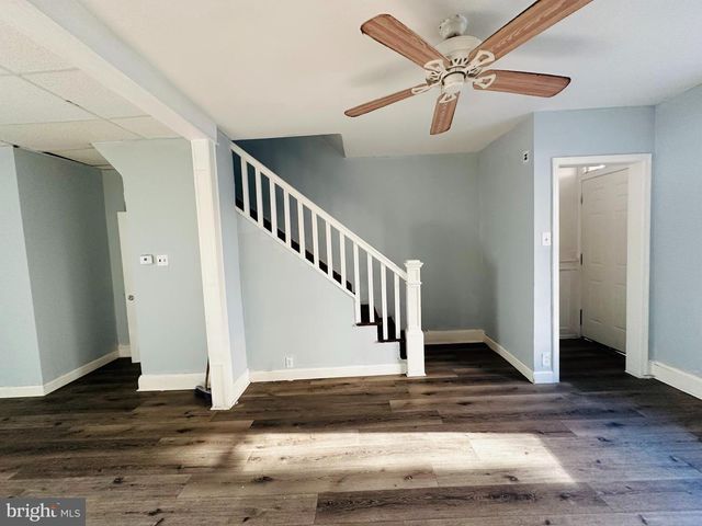 2418 S FRANKLIN ST, Philadelphia, PA 19148