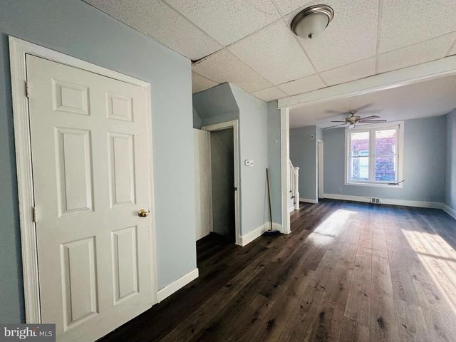 2418 S FRANKLIN ST, Philadelphia, PA 19148