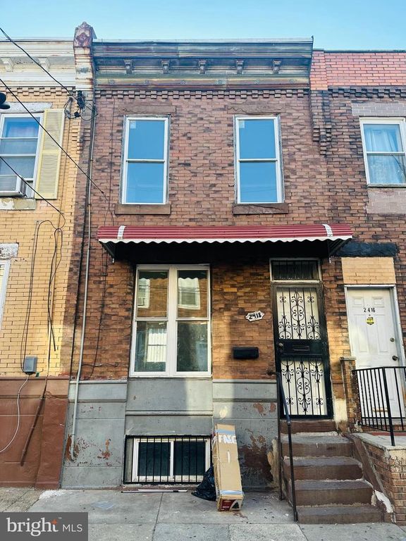 2418 S FRANKLIN ST, Philadelphia, PA 19148