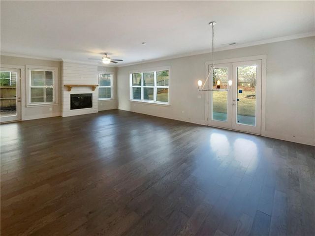 1103 Heatherland NE Drive, Marietta, GA 30066