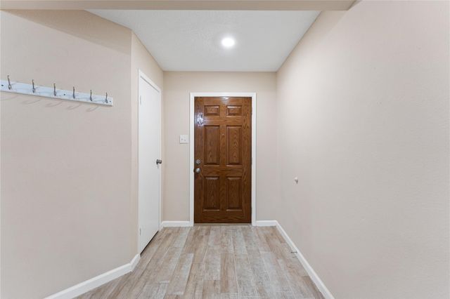 4929 Meadow Place Drive, Pasadena, TX 77571