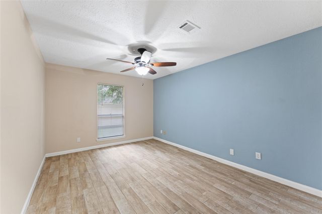 4929 Meadow Place Drive, Pasadena, TX 77571