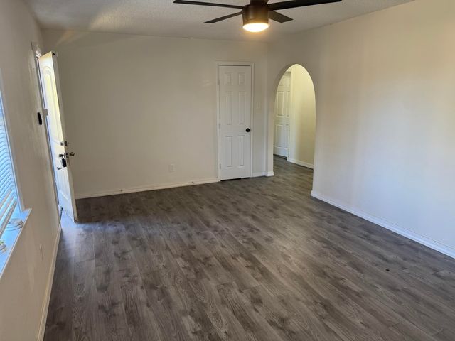 2407 31st Street, Lubbock, TX 79411