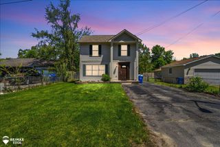 6428 Saline Drive, Waterford, MI 48329