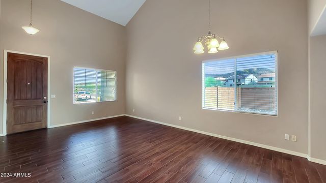 9037 W Plum Road, Peoria, AZ 85383