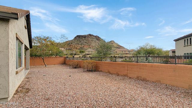 9037 W Plum Road, Peoria, AZ 85383