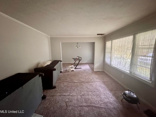 528 N Park Lane, Jackson, MS 39206