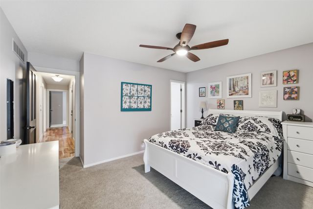 4518 84th Street, Urbandale, IA 50322