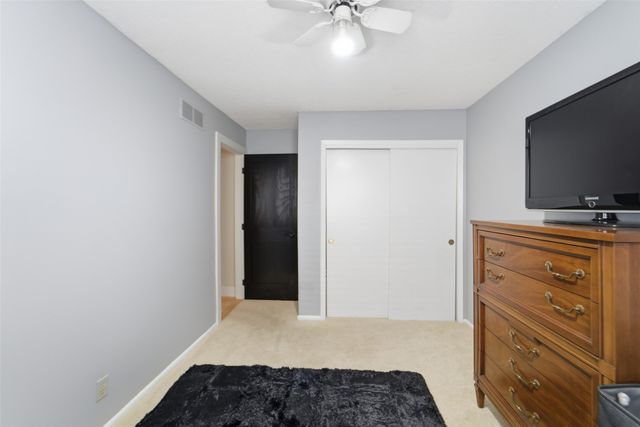 4518 84th Street, Urbandale, IA 50322