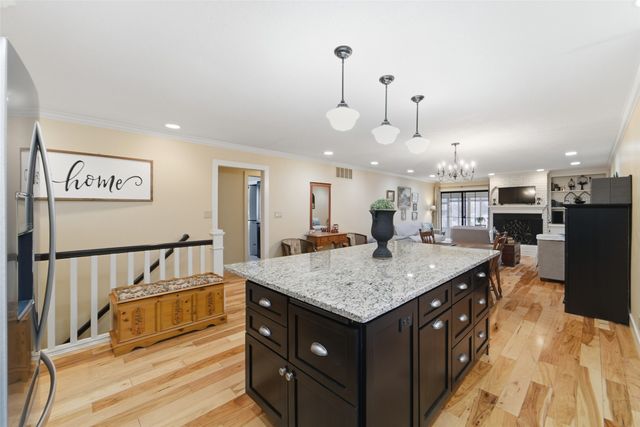 4518 84th Street, Urbandale, IA 50322