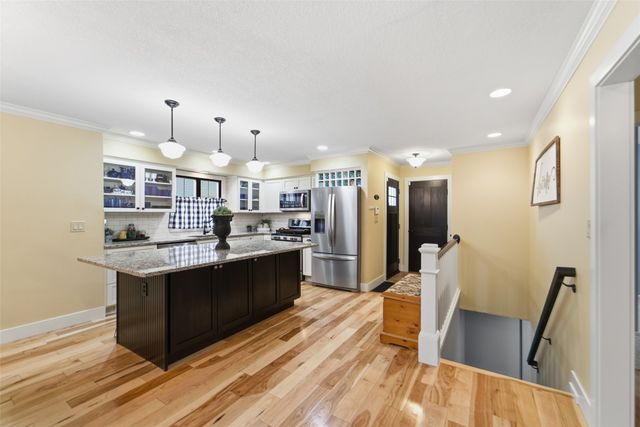 4518 84th Street, Urbandale, IA 50322