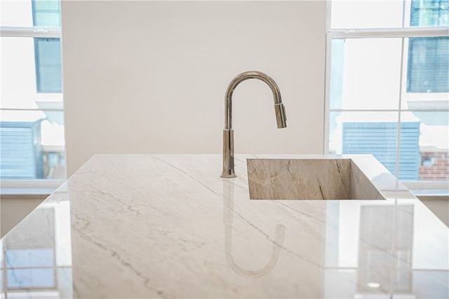 500 SW B Street 3, Bentonville, AR 72712