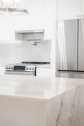 500 SW B Street 3, Bentonville, AR 72712