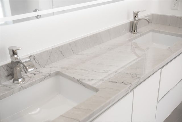 500 SW B Street 3, Bentonville, AR 72712