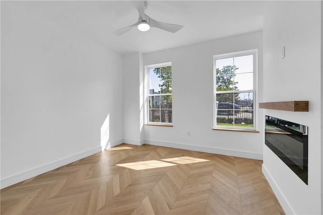 500 SW B Street 3, Bentonville, AR 72712