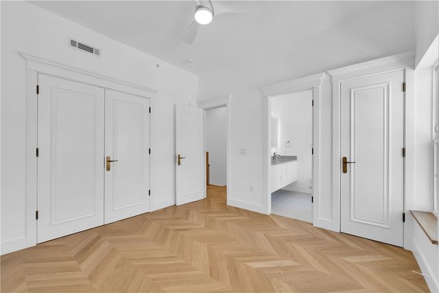 500 SW B Street 3, Bentonville, AR 72712