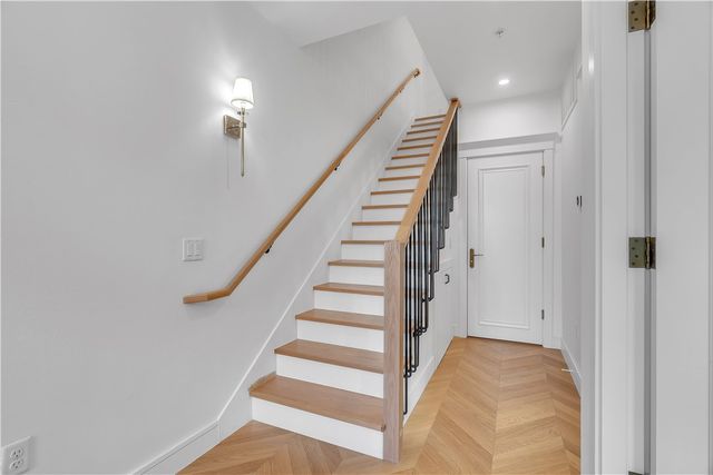 500 SW B Street 3, Bentonville, AR 72712